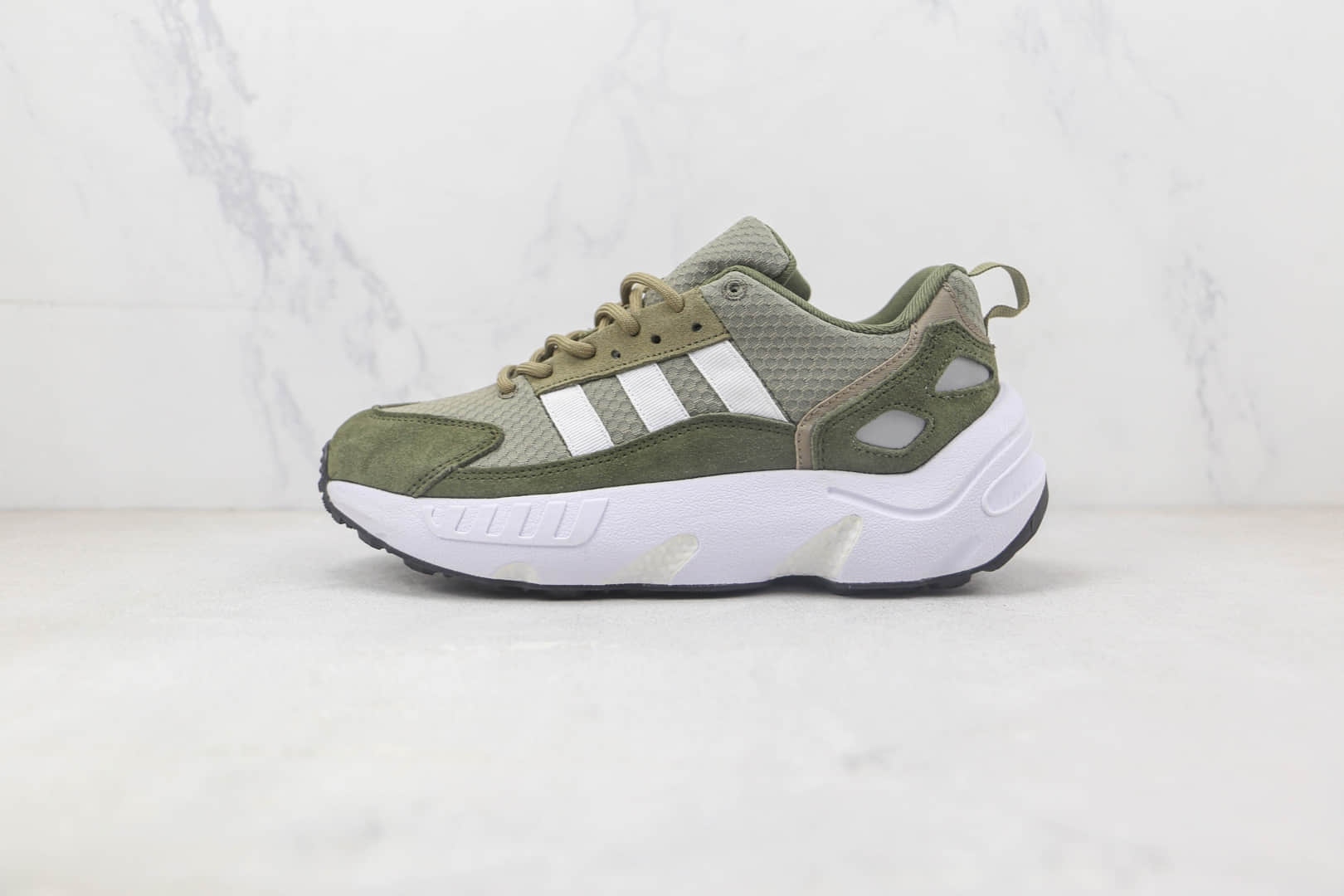 阿迪达斯Adidas Originals ZX 22纯原版本三叶草ZX22爆米花跑鞋 阿迪达斯zx22系列跑鞋 货号:GX2040