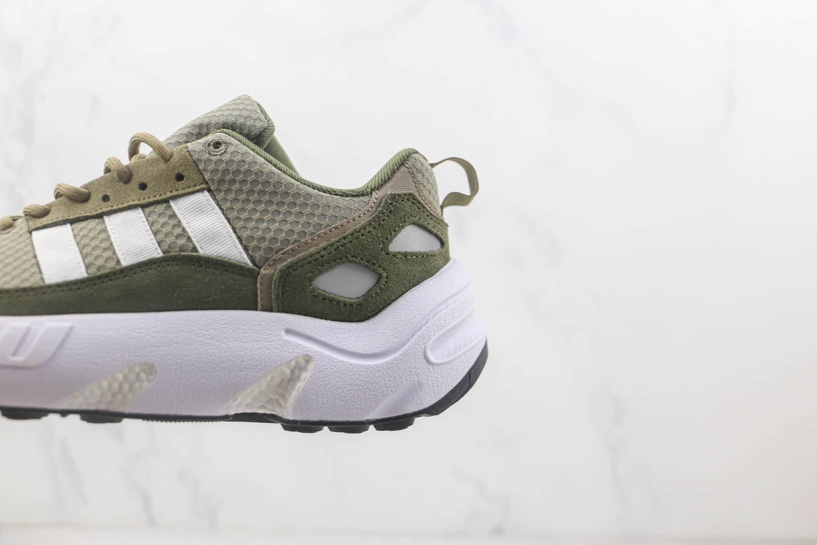 阿迪达斯Adidas Originals ZX 22纯原版本三叶草ZX22爆米花跑鞋 阿迪达斯zx22系列跑鞋 货号:GX2040