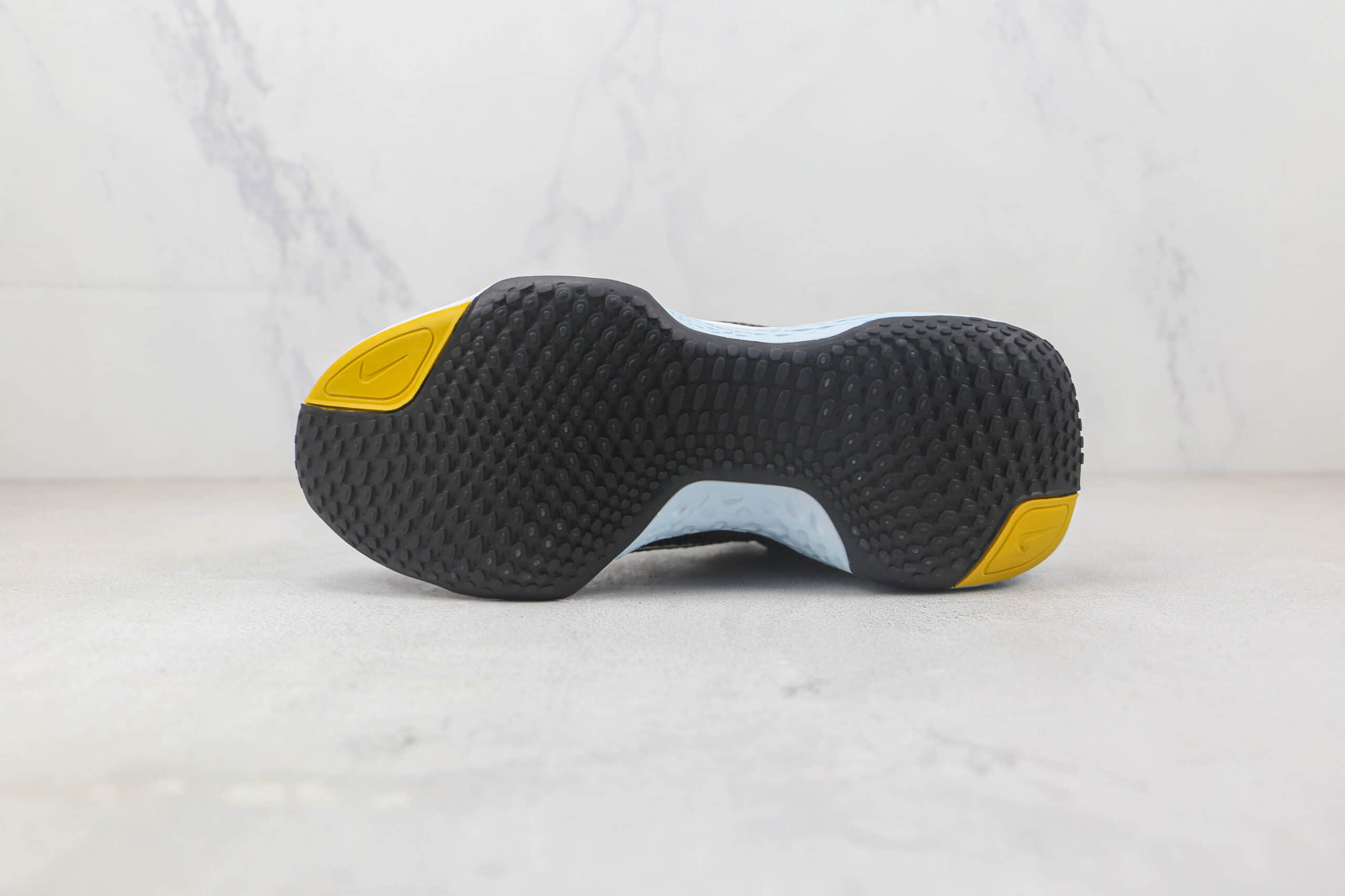 耐克Nike ZoomX Invincible Run FK纯原版本黑白色网面FK系列跑步鞋 耐克FK系列春季跑步鞋 货号:DH5424-300