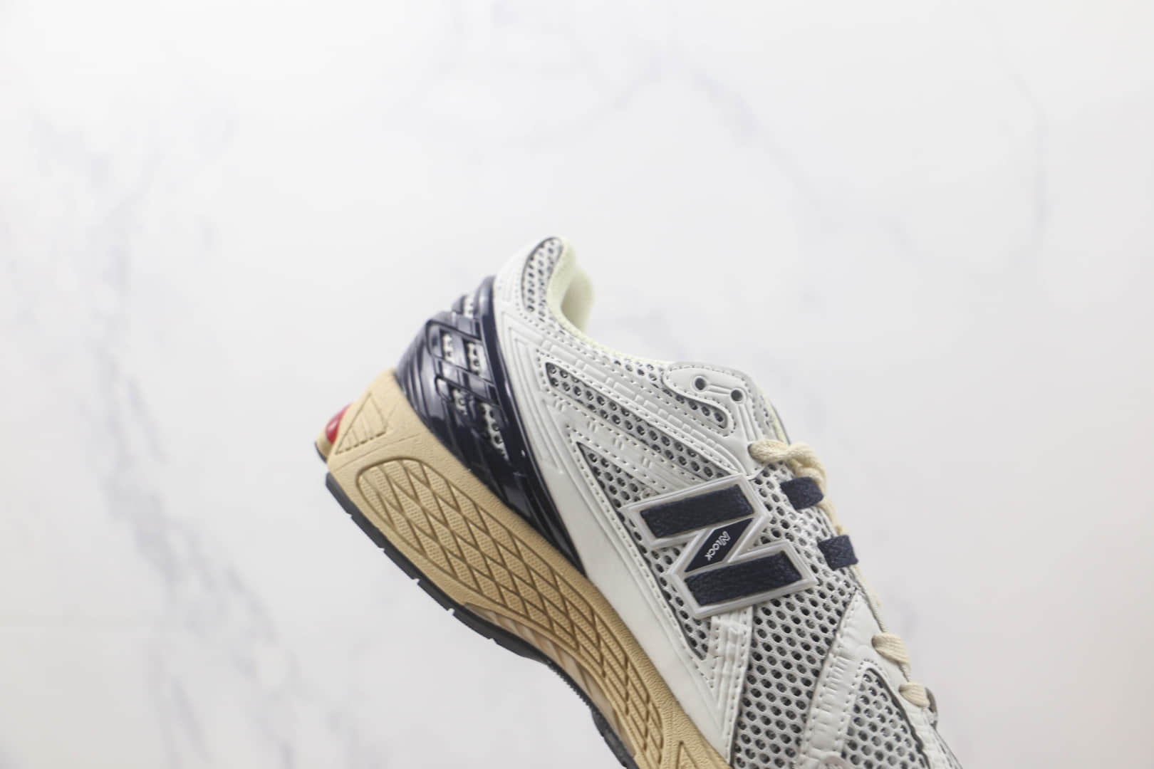 新百伦New Balance 1906纯原版本网布米白灰复古老爹鞋 新百伦NB1906复古慢跑鞋 货号:M1906RR