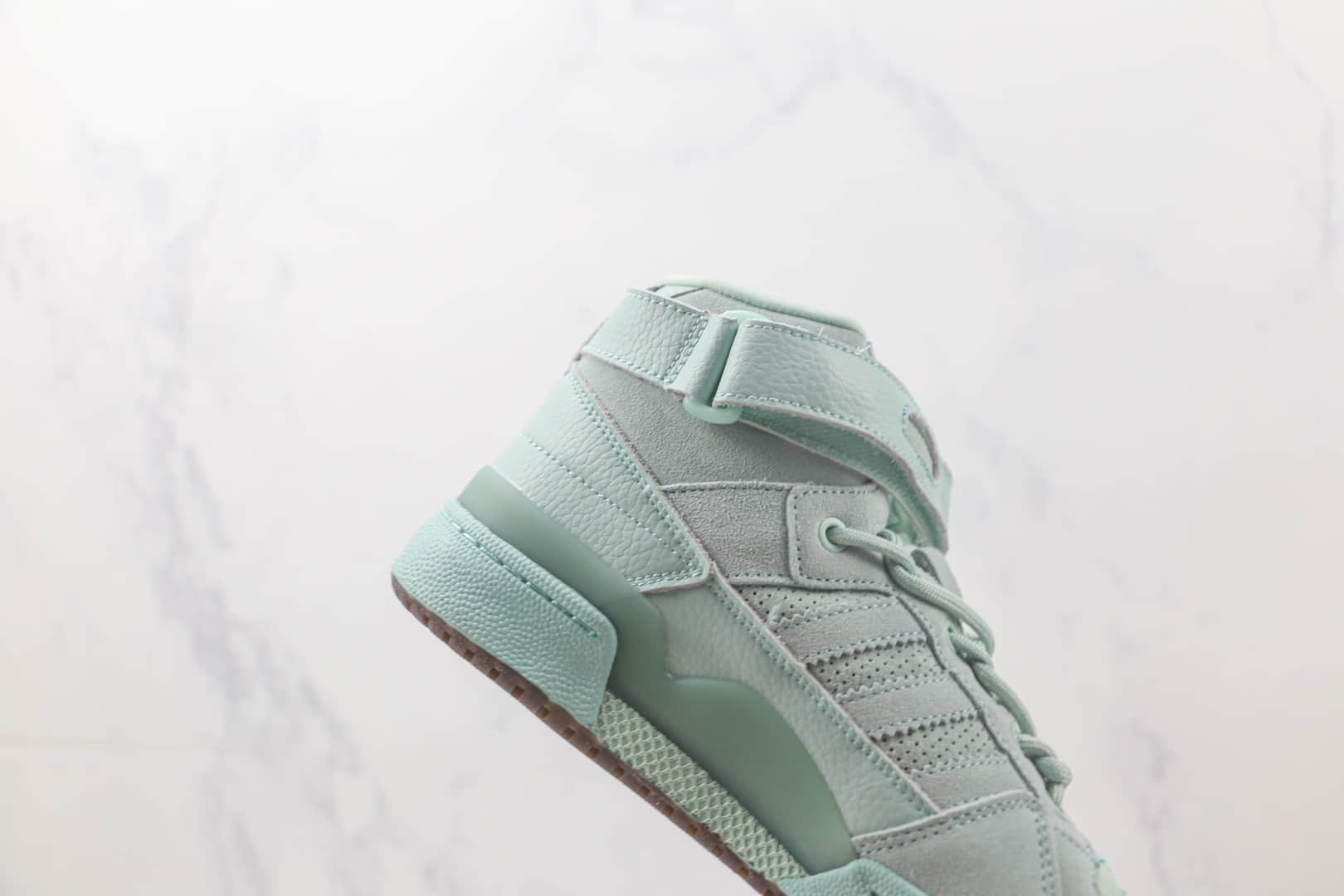 阿迪达斯Adidas Originals Forum 84 High纯原版本绿色魔术贴高帮复古系带百搭休闲运动板鞋 阿迪达斯校园板鞋 货号:FZ4387
