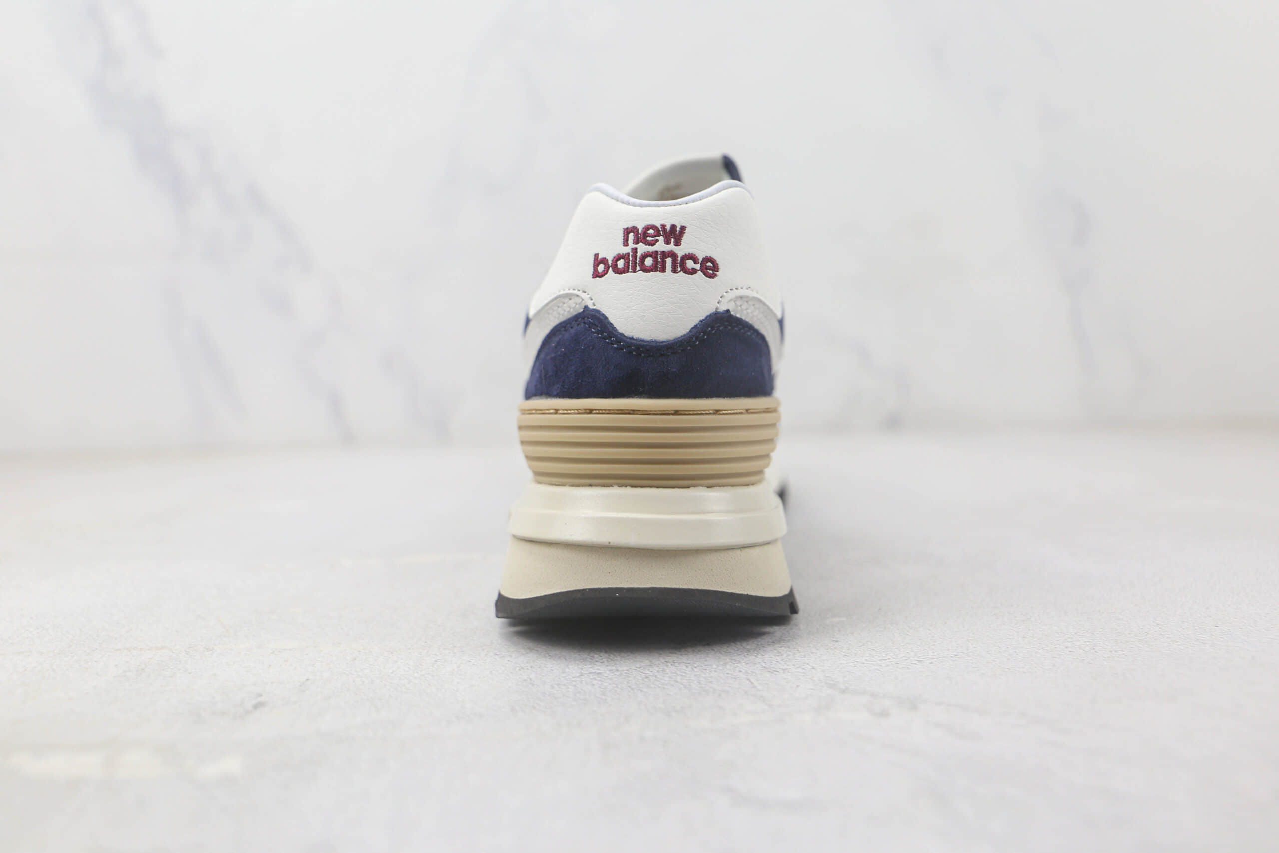 新百伦New Balance U574纯原版本NB574海军蓝配色慢跑鞋 新百伦NB老爹鞋系列 货号:U584LGBB