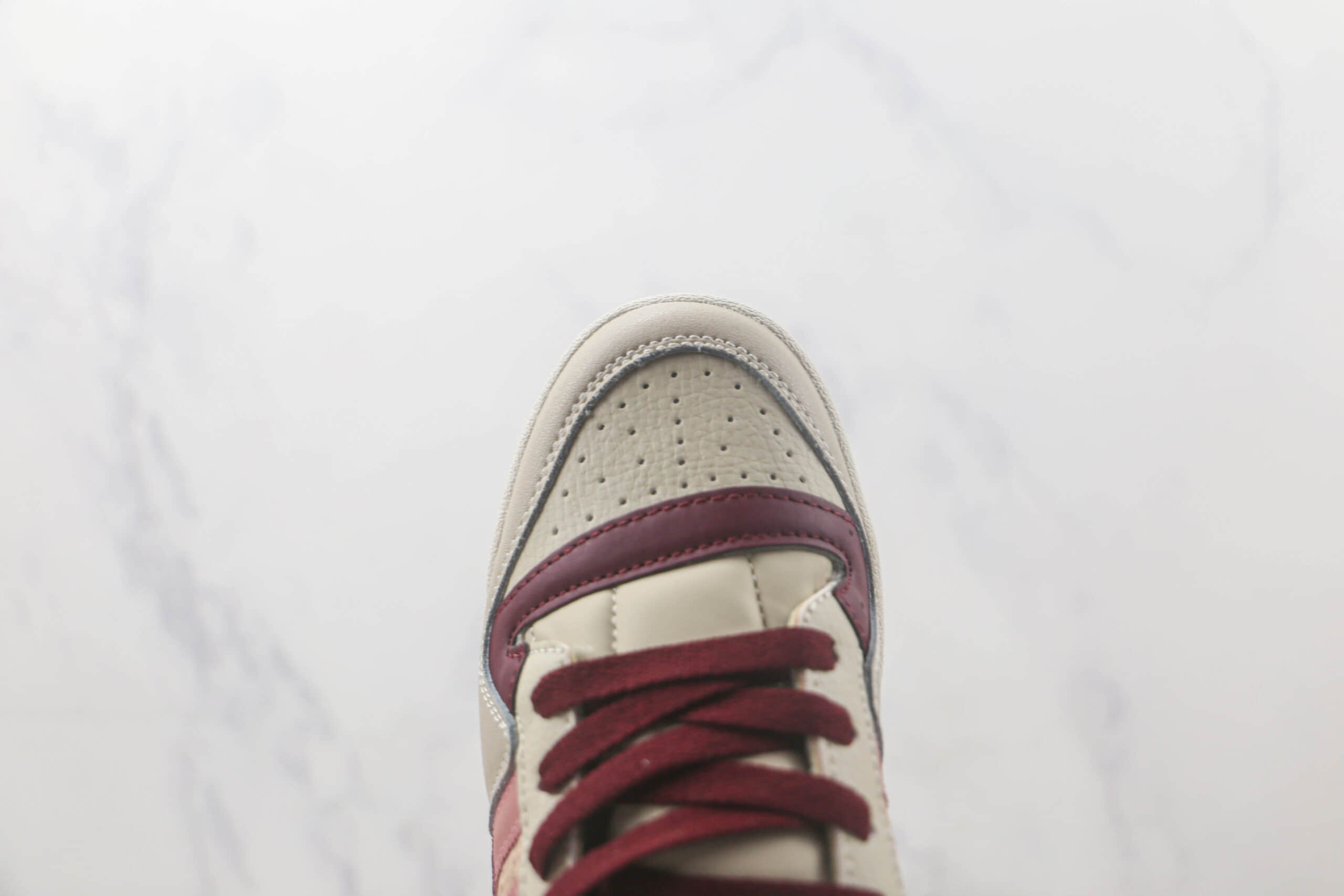 阿迪达斯adidas originals Forum 84 low纯原版本米白粉色Forum系列板鞋 阿迪达斯Forum84系列复古板鞋 货号:HQ6941