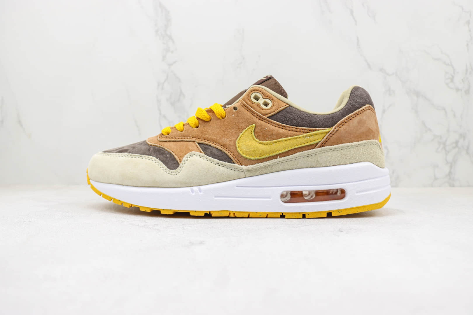 耐克Nike Air Max 1纯原版本Max1丑小敏感内容配色复古气垫鞋慢跑鞋 莆田天花板Max系列复古气垫鞋 (ID:95095) - 图片1