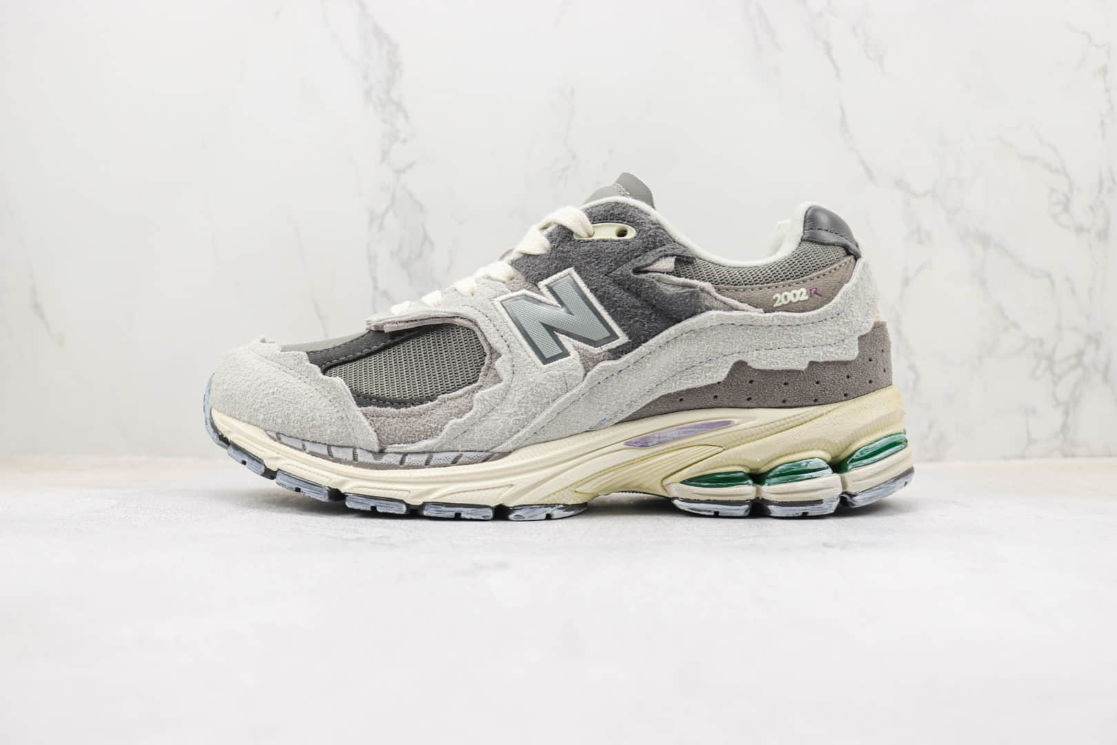 新百伦New Balance 2002R纯原版本NB2002R云雨灰复古跑鞋 莆田天花板NB系列跑鞋 货号:M2002RDA