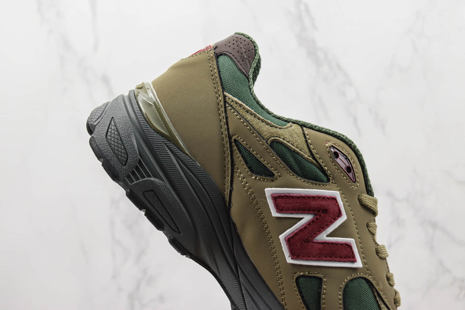 新百伦New Balance 990V3纯原版本美产NB990V3军绿色复古老爹鞋 莆田天花板NB老爹鞋 货号:M990GP3