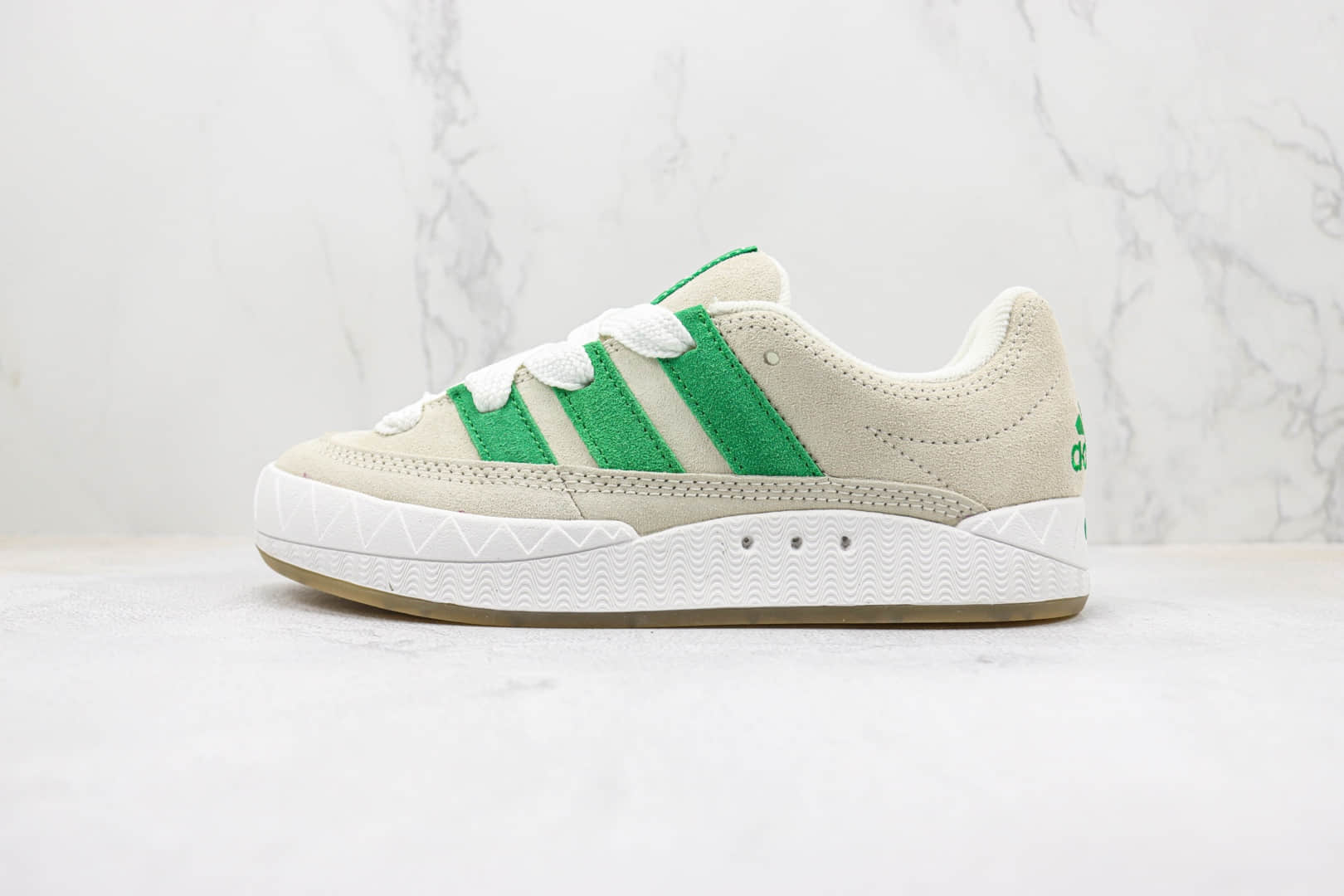 阿迪达斯Atmos x adidas Adimatic Low纯原版本马蒂奇联名灰绿色鲨鱼面包鞋 莆田阿迪达斯货源 (ID:95918) - 图片1