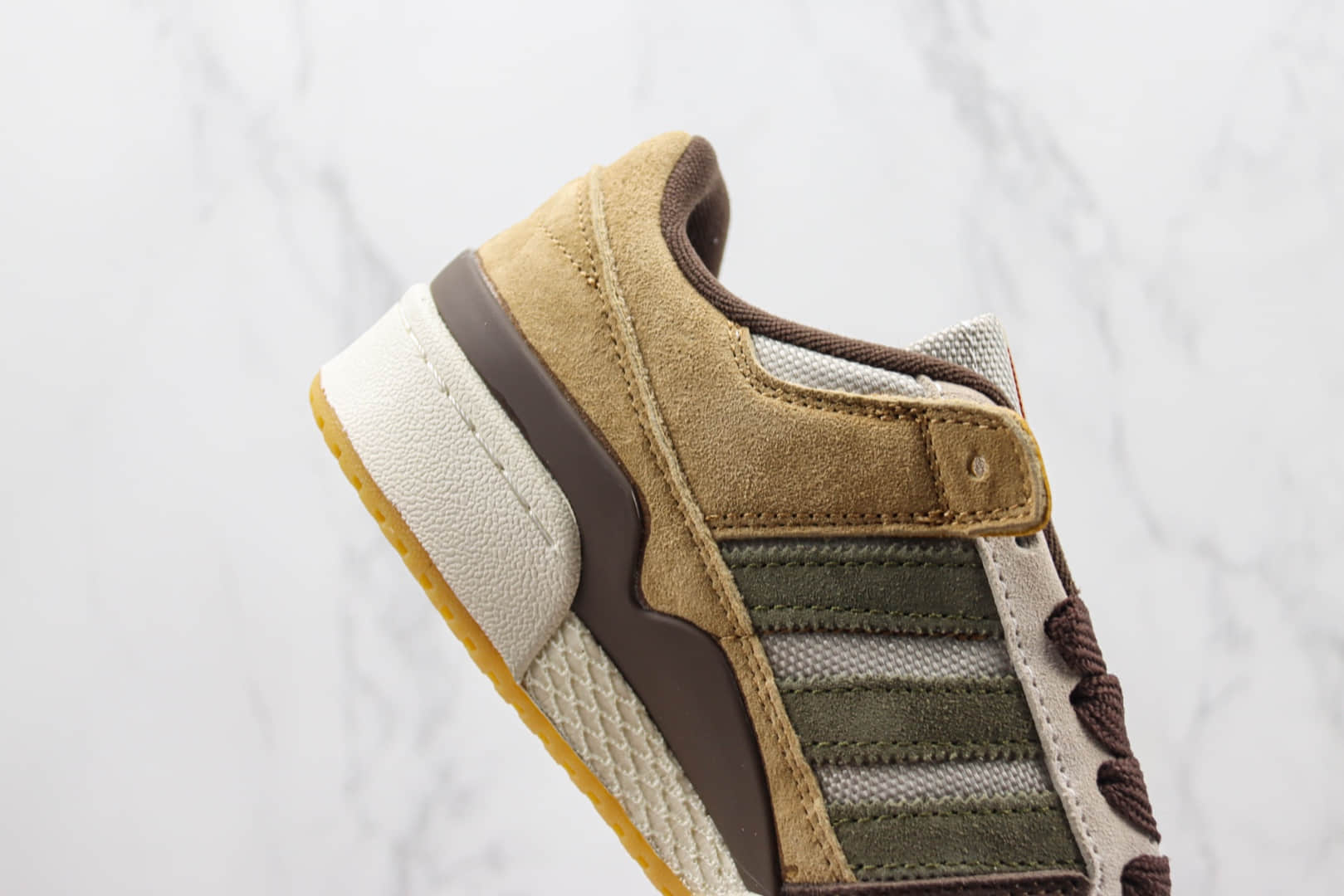 阿迪达斯adidas Forum 84 Low ACE纯原版本三叶草深棕麦敏感内容复古板鞋 莆田阿迪达斯货源 货号:GW4334