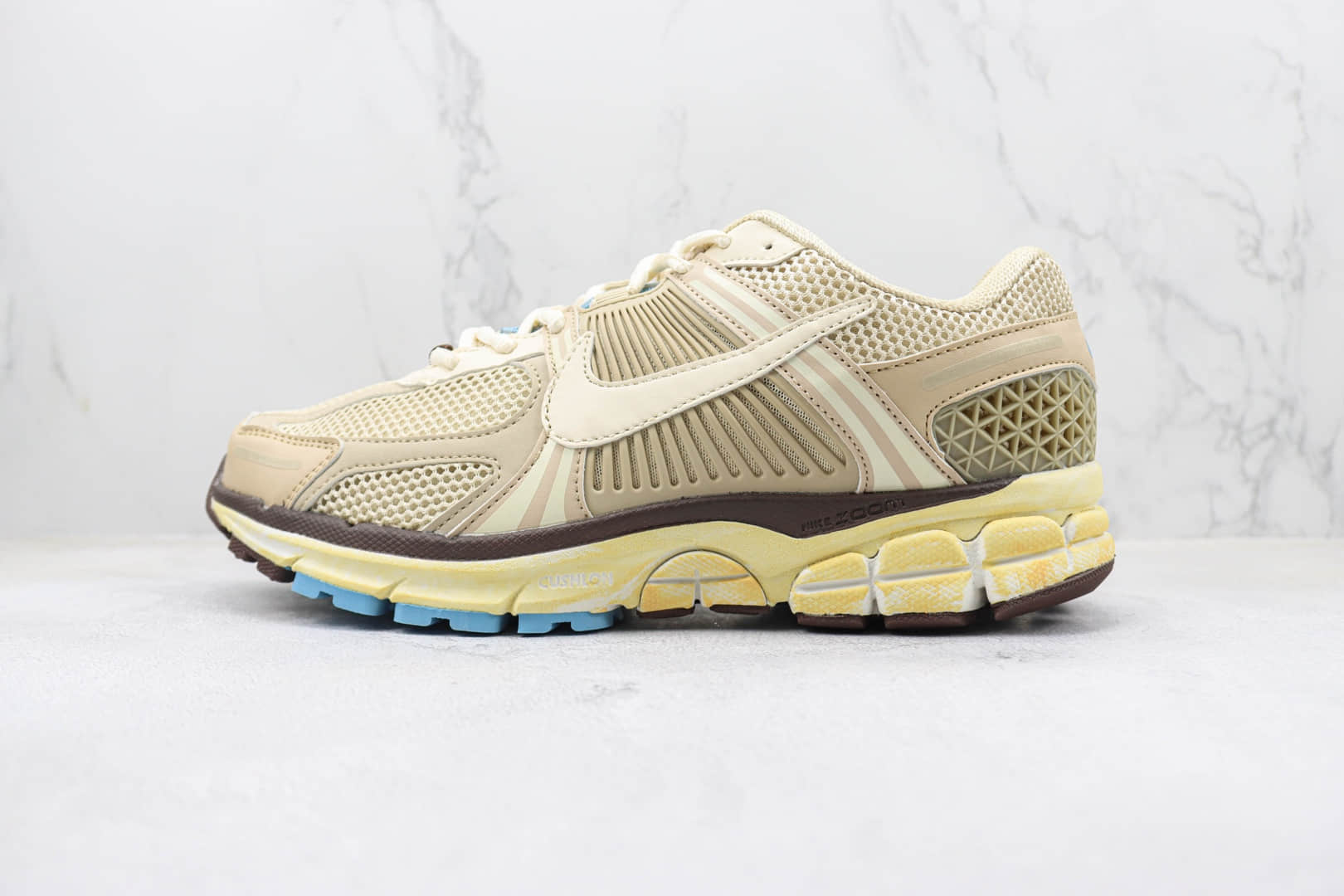 耐克Nike Zoom Vomero 5纯原版本佛莫罗5代复古运动鞋 莆田耐克系列货源 货号:FB8825-111
