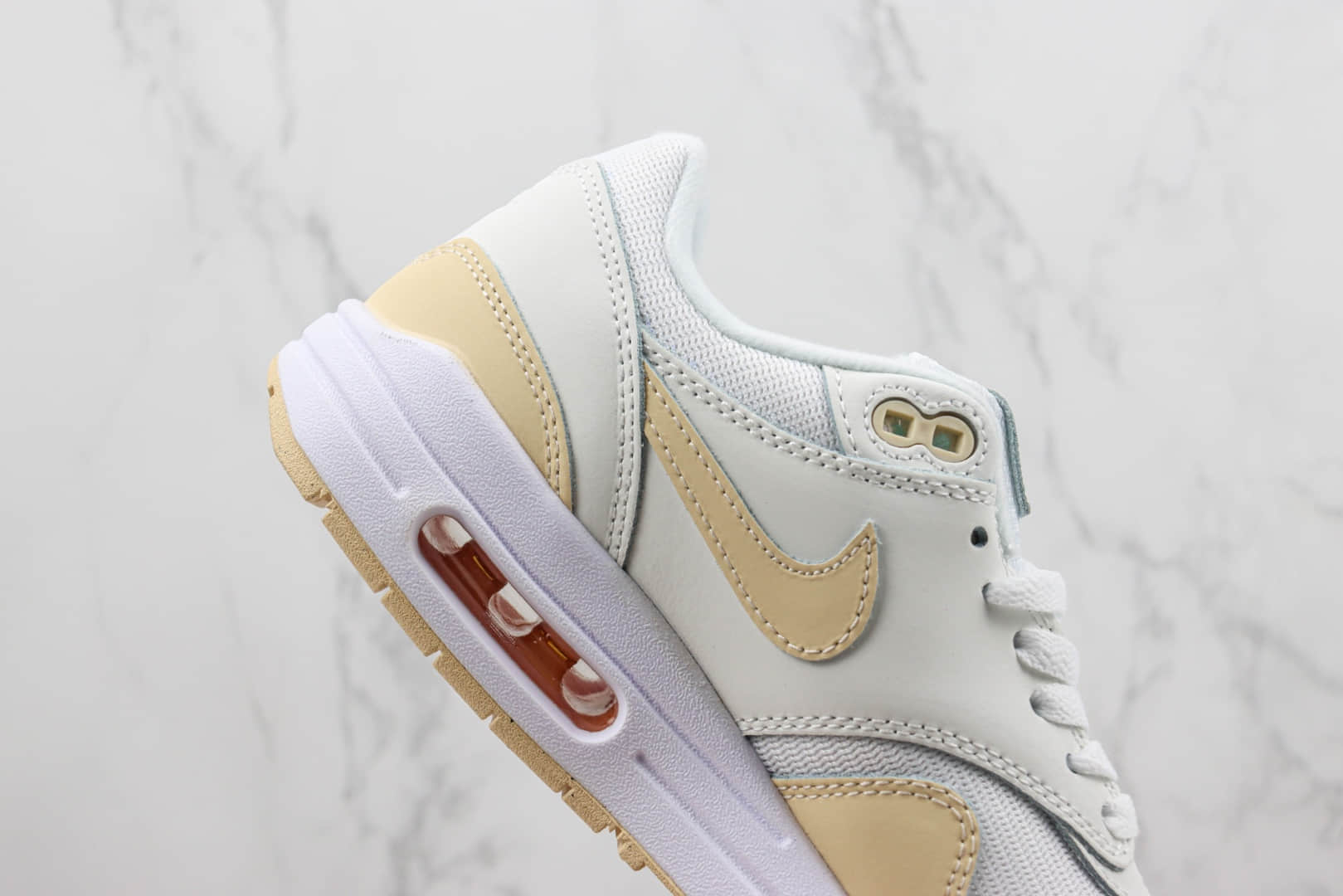 耐克Nike Air Max 1 PRM纯原版本Max1白敏感内容复古气垫跑鞋 莆田复刻耐克 货号:FB5060-100