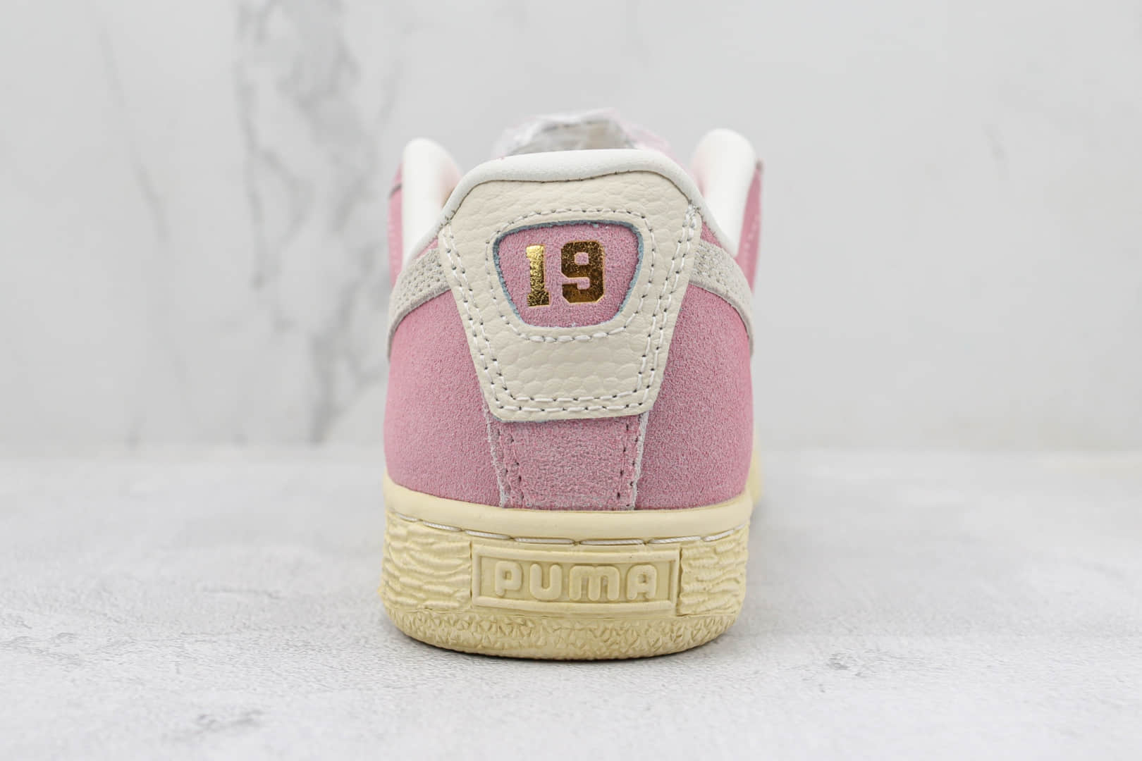彪马PUMA Clyde OG纯原版本五十周年纪念粉色低帮板鞋 莆田复刻彪马 货号:391333-01