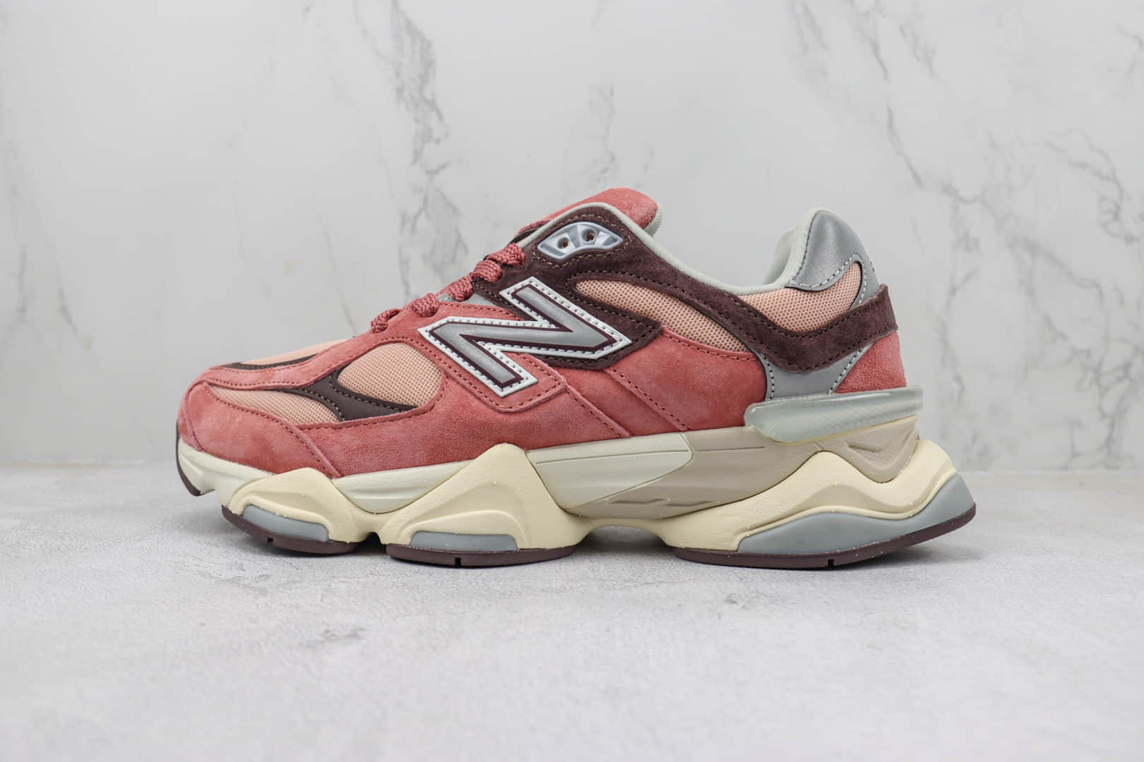 新百伦New Balance 9060纯原版本NB9060樱花粉矿石红小象蹄老爹鞋 莆田复刻新百伦 货号:U9060TRU
