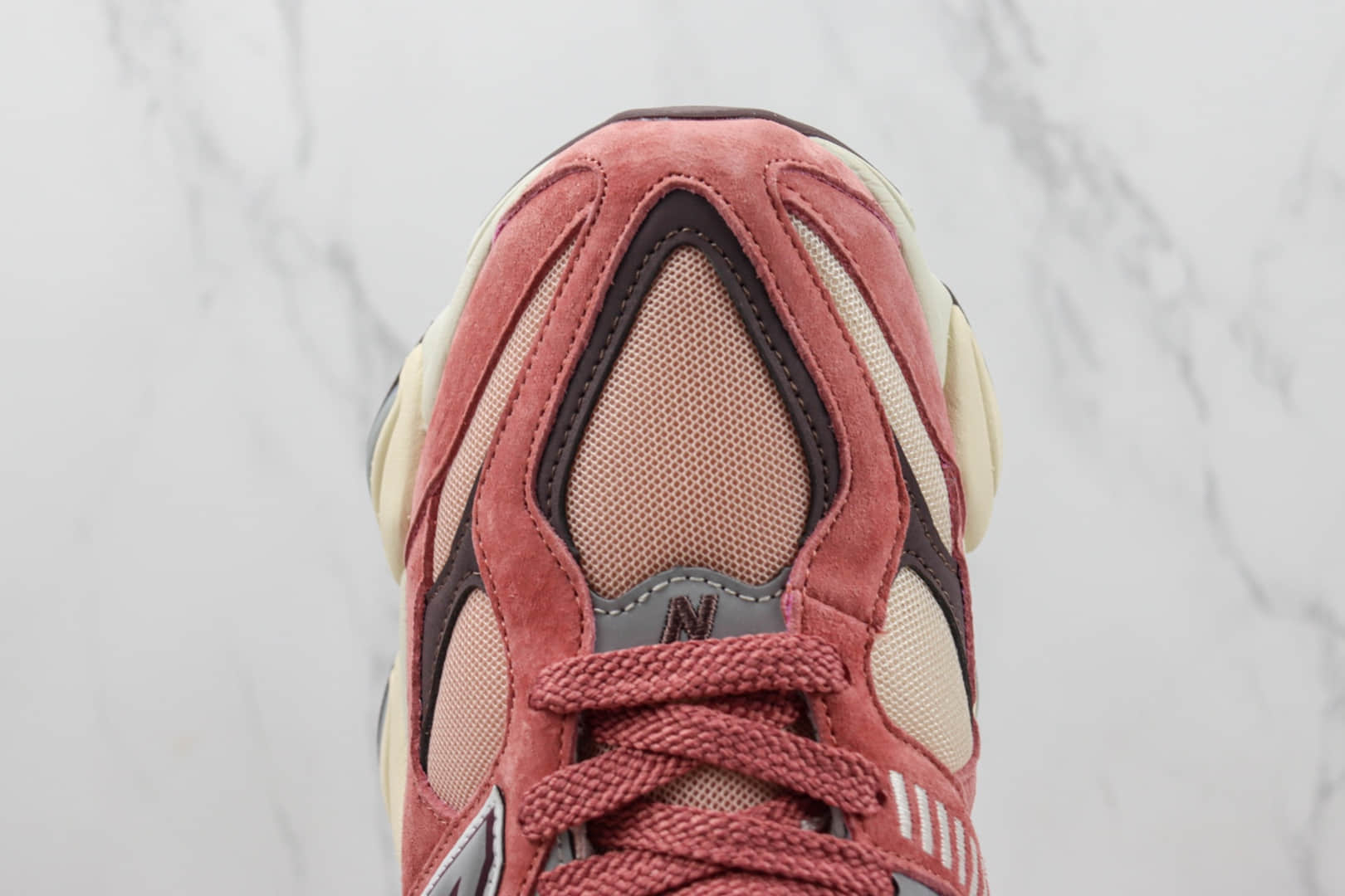 新百伦New Balance 9060纯原版本NB9060樱花粉矿石红小象蹄老爹鞋 莆田复刻新百伦 货号:U9060TRU
