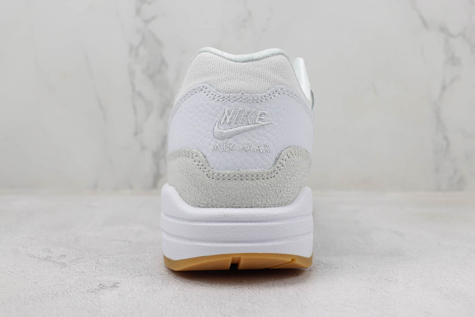 耐克Nike Air Max 1纯原版本Max1白红羽毛勾子半掌气垫复古跑鞋 莆田耐克货源 货号:FJ4451-100