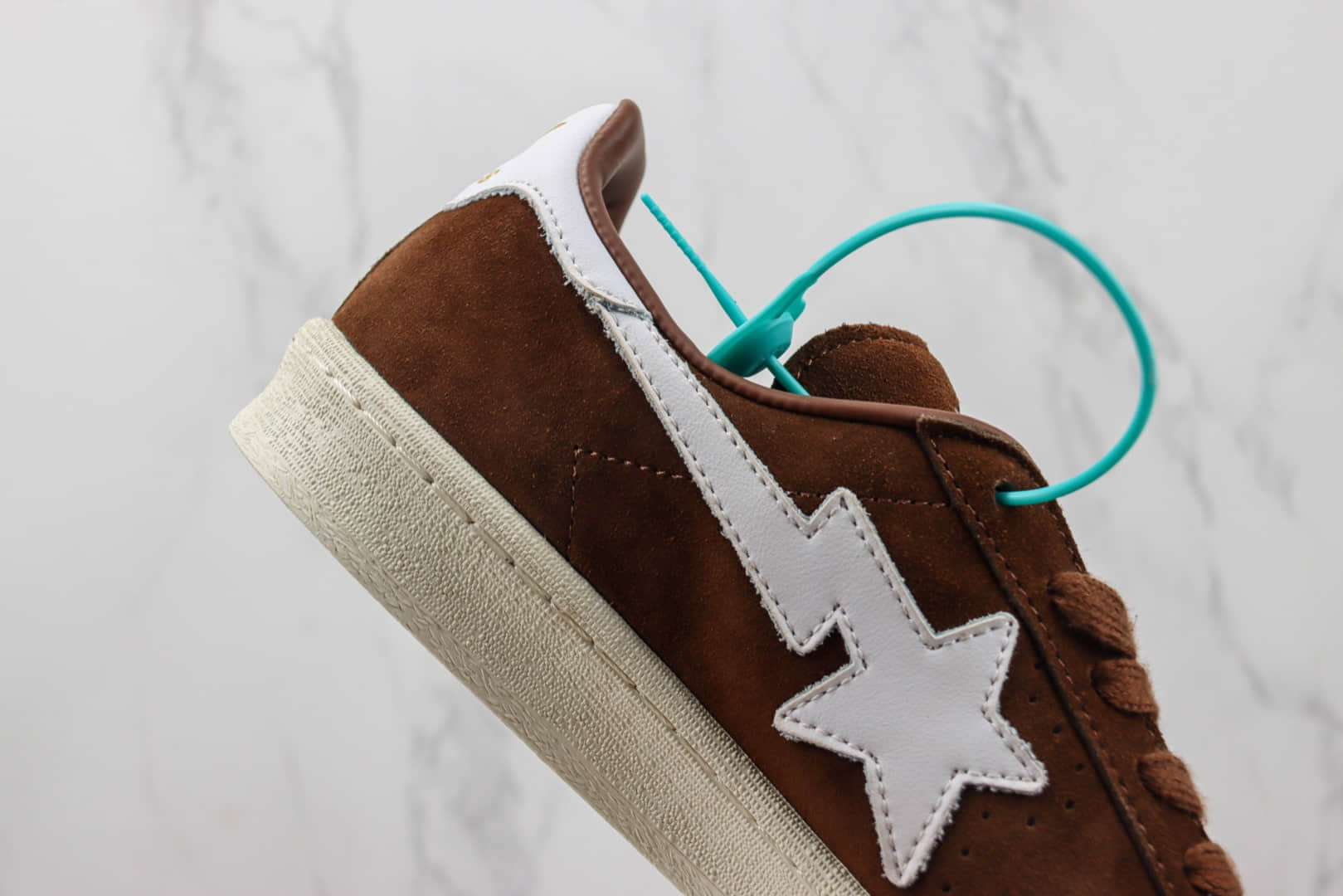 阿迪达斯BAPE x adidas Campus 80s纯原版本联名款三叶草深棕色星星板鞋 莆田阿迪达斯货源 货号:IF3379