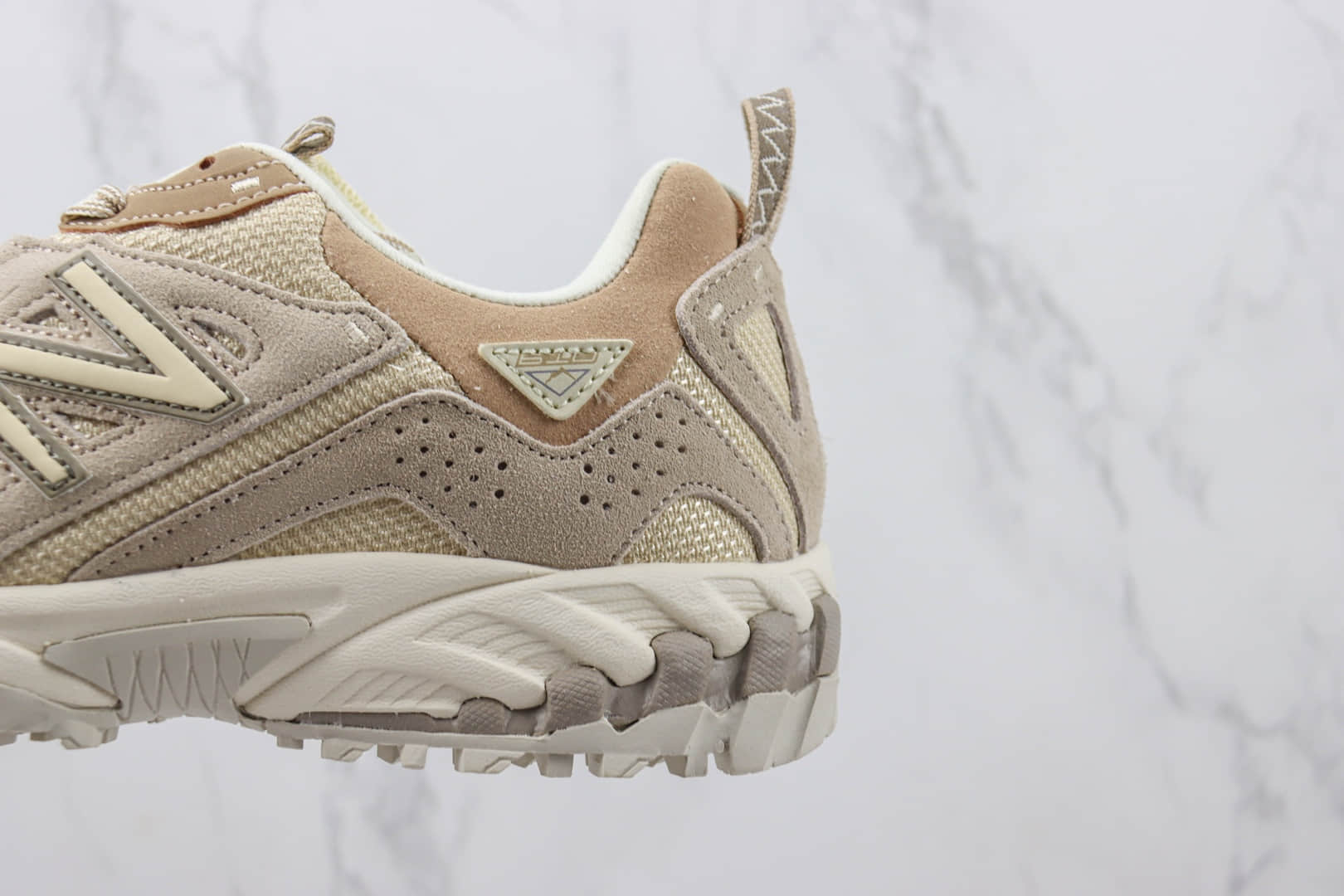 新百伦New Balance ML610T纯原版本NB ML610T卡其色复古老爹鞋越野跑鞋 莆田新百伦货源 货号:ML610TBE