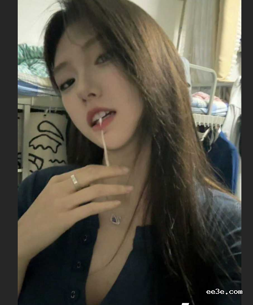 甜美女大私拍泄密 巨***诱惑撩人 蜂腰翘*狂扭吸睛 堪称顶级*爱圣体！ - 图片1