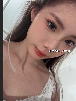 黑龙江学妹 苏倩 玩****学长手* 吸*挨*状似癫狂** - 图片1
